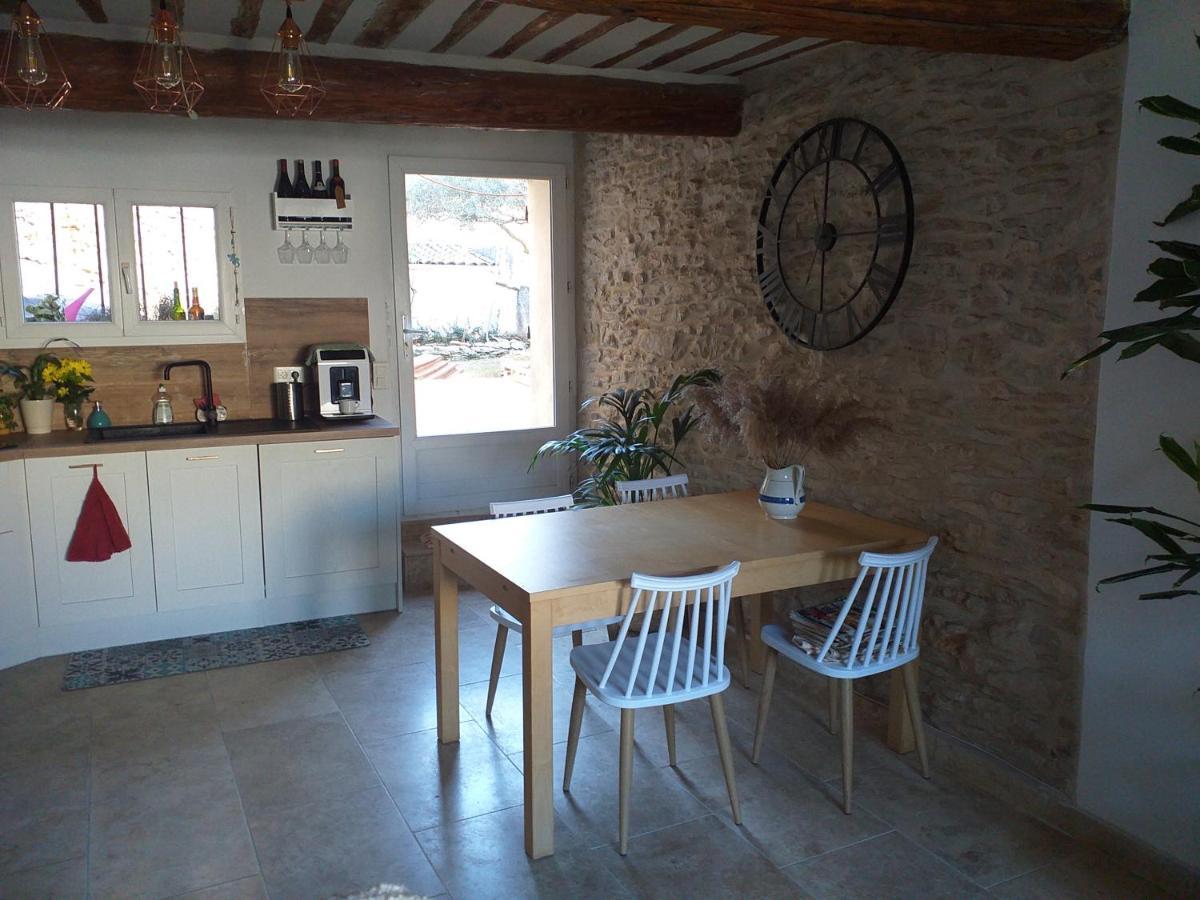 Deux M Bed and Breakfast Villes-sur-Auzon Εξωτερικό φωτογραφία