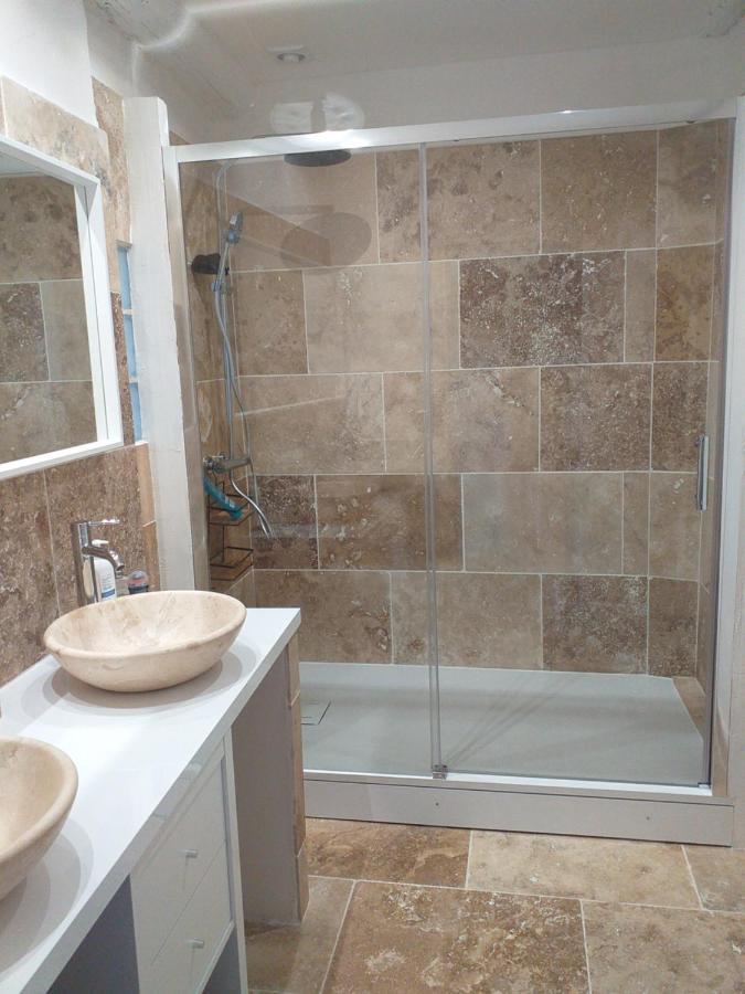 Deux M Bed and Breakfast Villes-sur-Auzon Εξωτερικό φωτογραφία