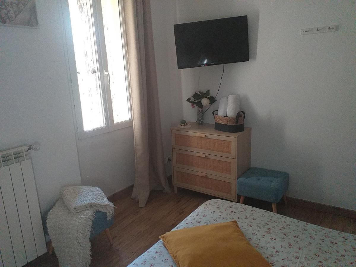 Deux M Bed and Breakfast Villes-sur-Auzon Εξωτερικό φωτογραφία