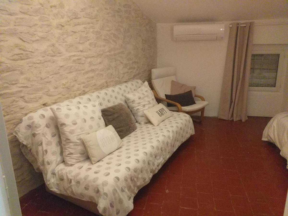 Deux M Bed and Breakfast Villes-sur-Auzon Εξωτερικό φωτογραφία